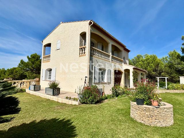 Maison 8 pièces 185 m²