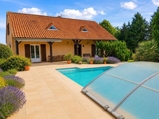 Maison 8 pièces 200 m²