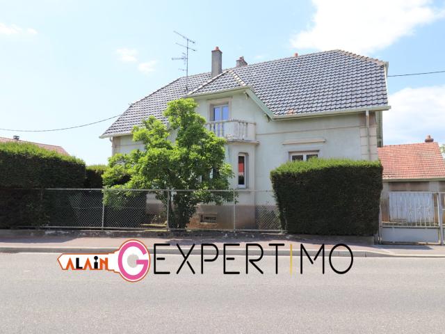 Maison 8 pièces 200 m²