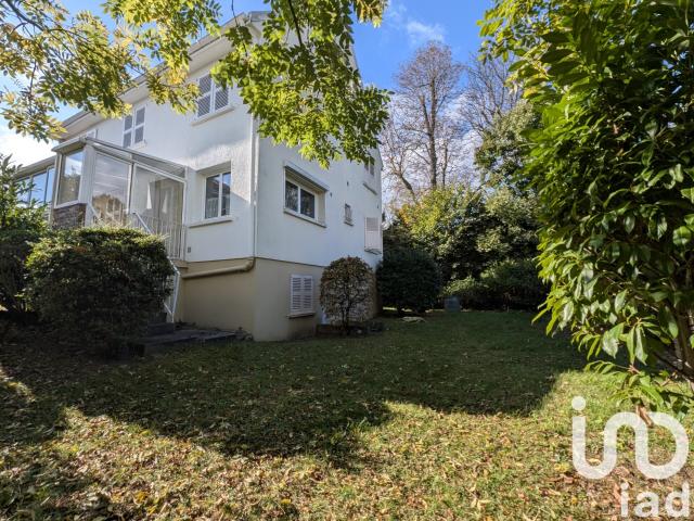 Maison 8 pièces 200 m²