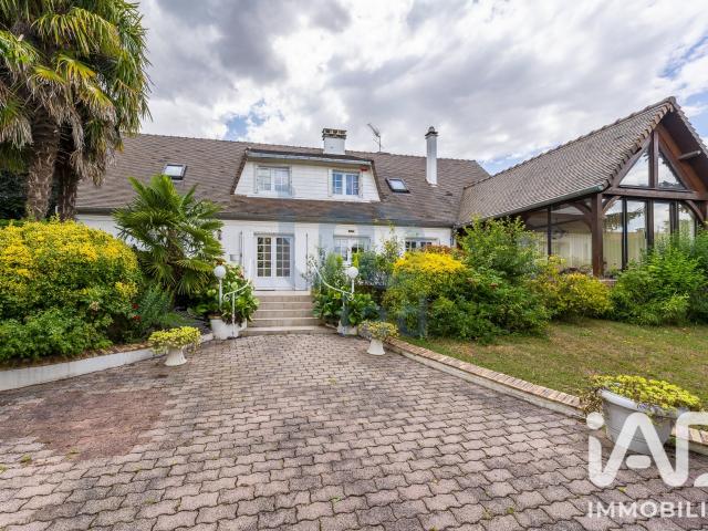 Maison 8 pièces 200 m²