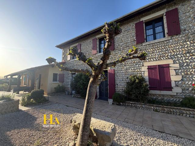 Maison 8 pièces 200 m²