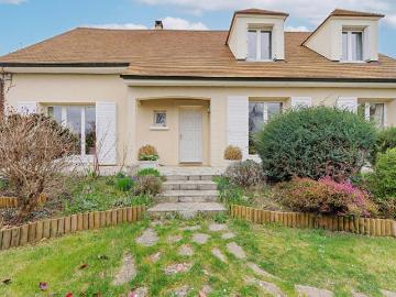 Maison 8 pièces 200 m²