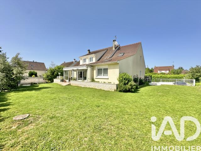 Maison 8 pièces 200 m²