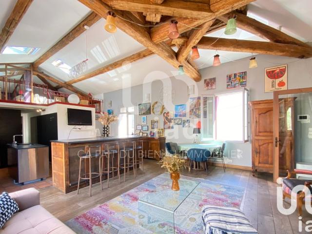 Maison 8 pièces 200 m²