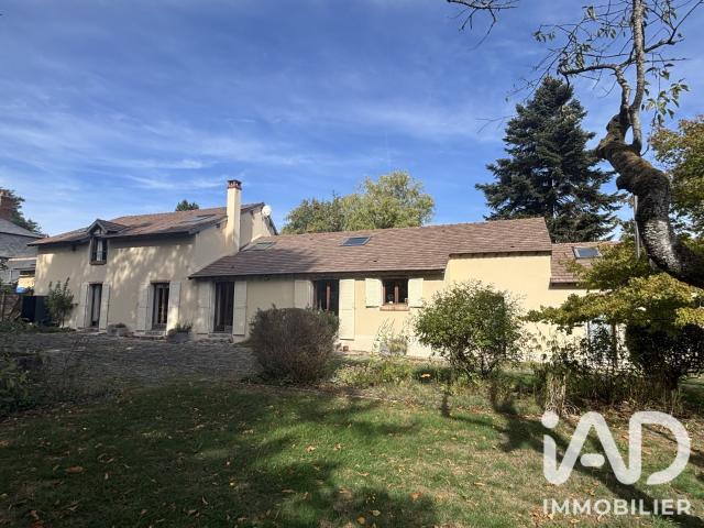 Maison 8 pièces 200 m²