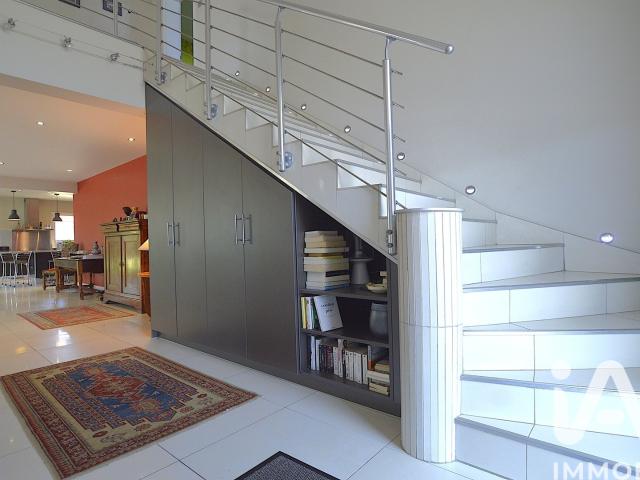 Maison 8 pièces 200 m²