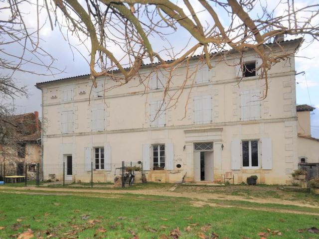 Maison 8 pièces 200 m²
