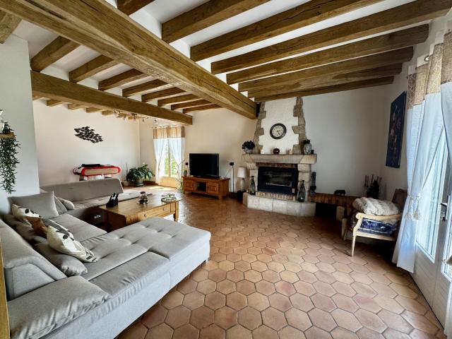 Maison 8 pièces 200 m²