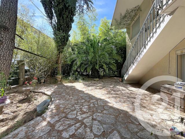 Maison 8 pièces 200 m²