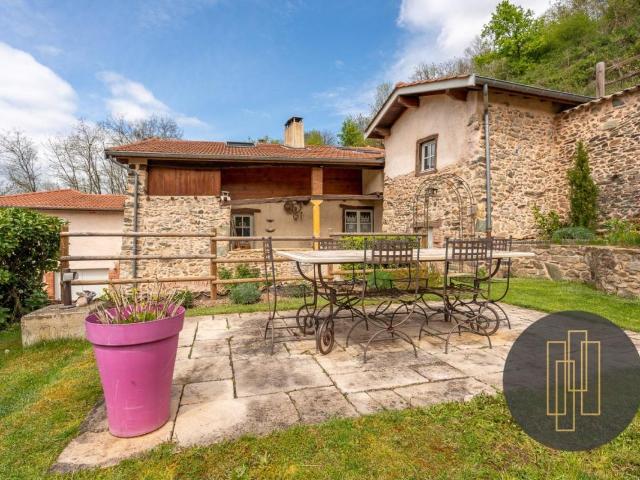 Maison 8 pièces 200 m²