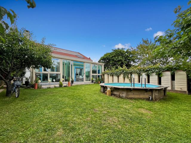 Maison 8 pièces 200 m²