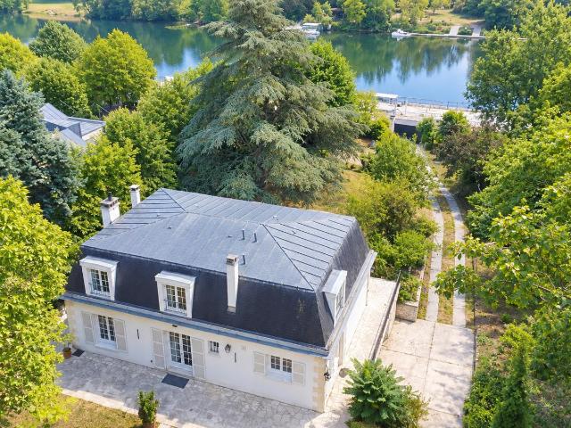Maison 8 pièces 200 m²