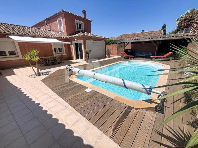 Maison 8 pièces 200 m²