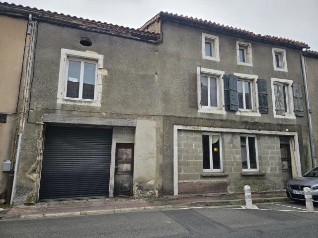 Maison 8 pièces 200 m²
