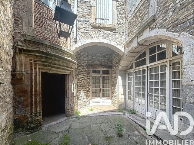 Maison 8 pièces 200 m²
