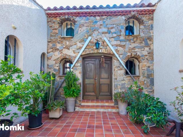 Maison 8 pièces 200 m²
