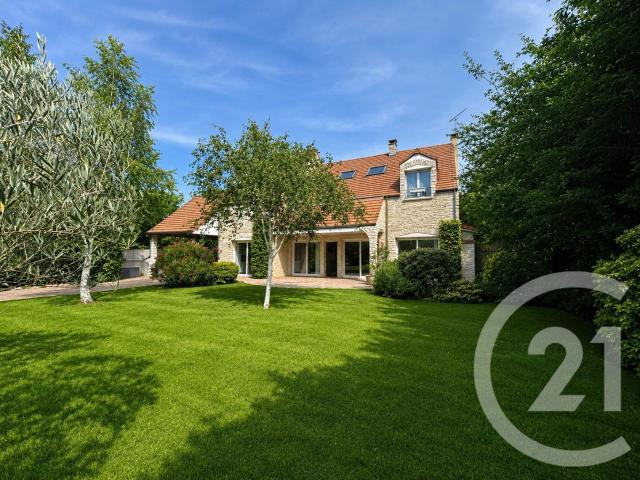 Maison 8 pièces 200 m²