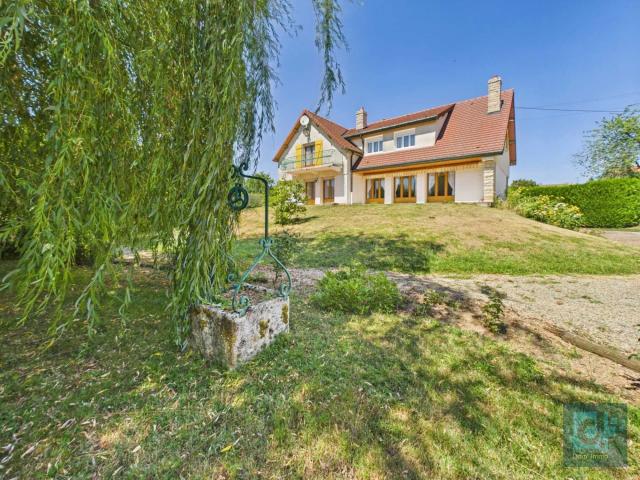 Maison 8 pièces 200 m²