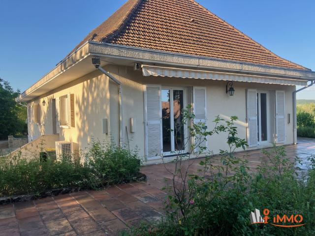 Maison 8 pièces 200 m²