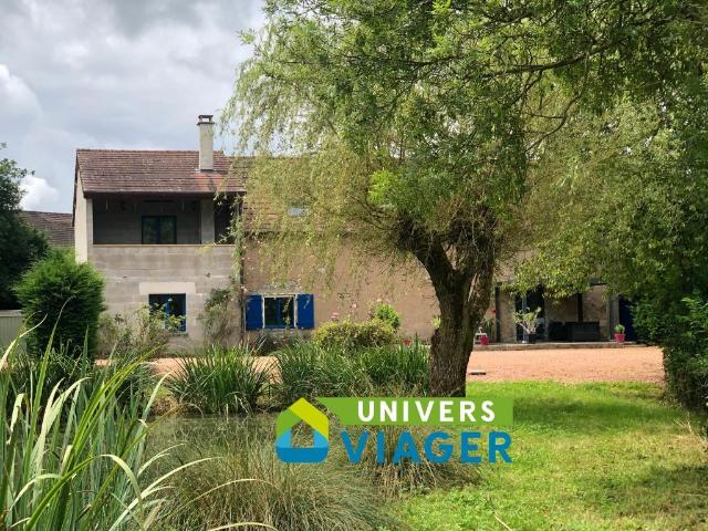 Maison 8 pièces 200 m²