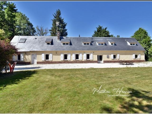Maison 8 pièces 200 m²