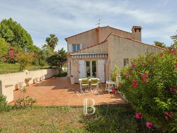 Maison 8 pièces 200 m²