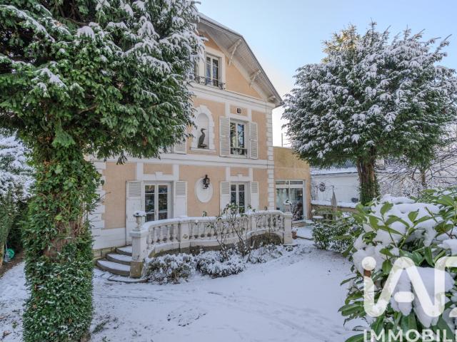 Maison 7 pièces 200 m²