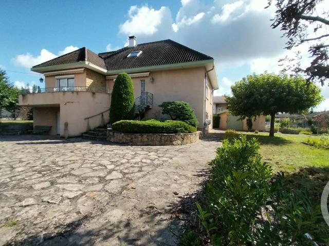 Maison 8 pièces 200 m²