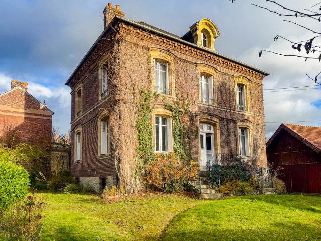Maison 8 pièces 179 m²