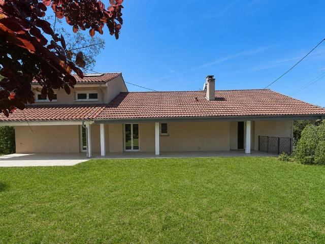 Maison 8 pièces 200 m²