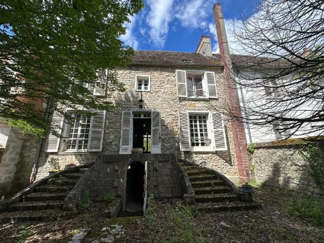 Maison 8 pièces 200 m²