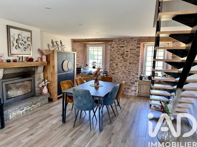 Maison 8 pièces 200 m²
