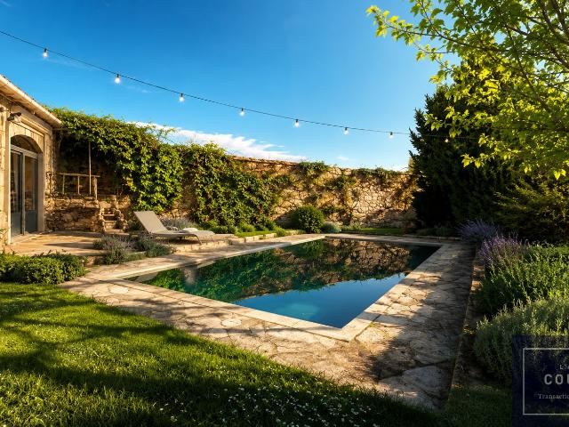 Maison 8 pièces 200 m²