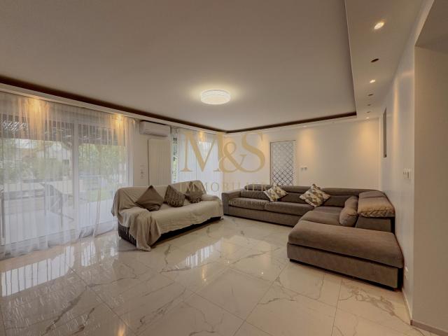Maison 8 pièces 202 m²