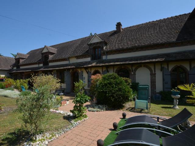 Maison 8 pièces 202 m²
