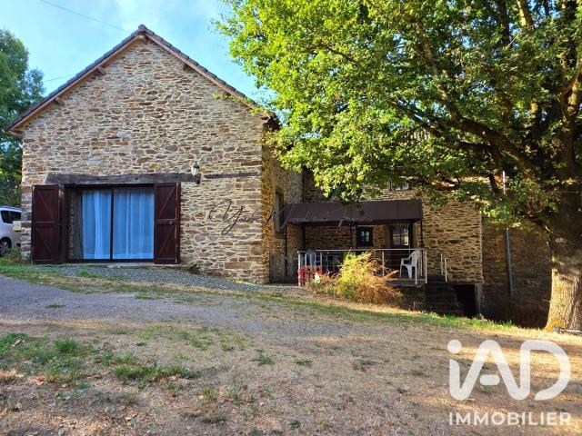 Maison 8 pièces 202 m²