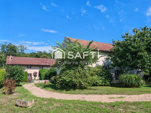 Maison 8 pièces 202 m²