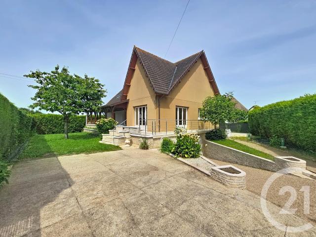 Maison 8 pièces 202 m²