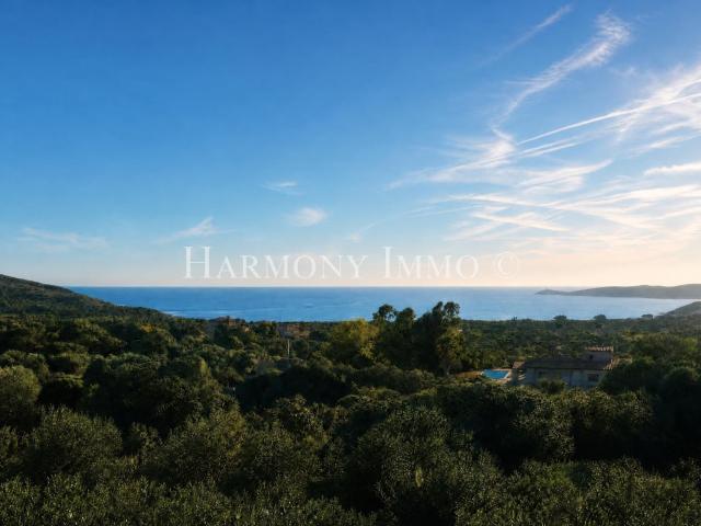Maison 8 pièces 202 m²