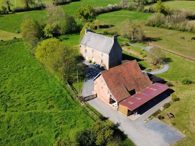 Maison 8 pièces 202 m²