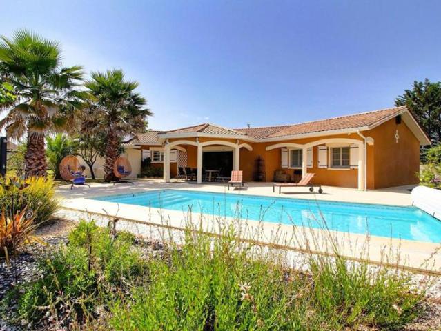 MAISON 8 PIÈCES 202 M² PLAIN PIED PISCINE GARAGE DOUBLE CUSSAC FORT MEDOC