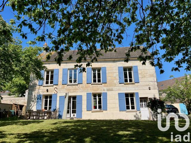 Maison 8 pièces 203 m²