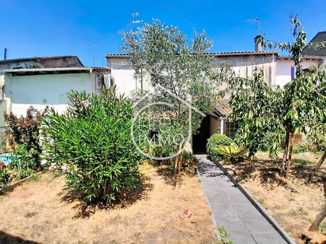 Maison 8 pièces 203 m²