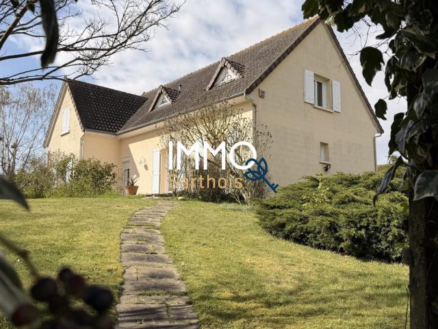 Maison 8 pièces 203 m²