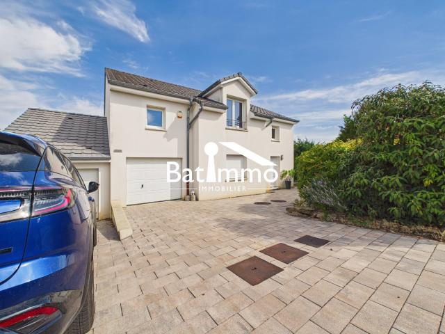 Maison 8 pièces 214 m²