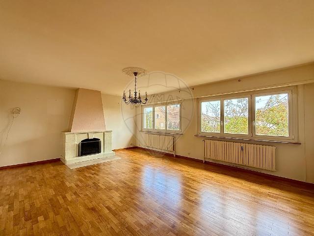 Maison 8 pièces 214 m²