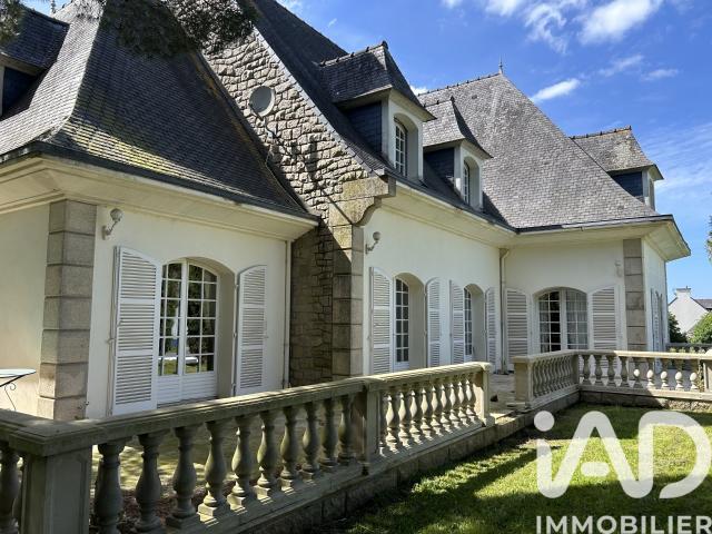 Maison 8 pièces 214 m²