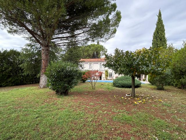 Maison 8 pièces 214 m²