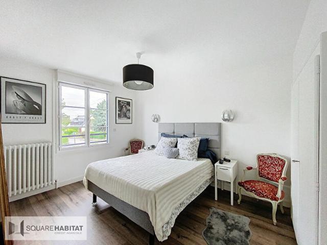 Maison 8 pièces 214 m²